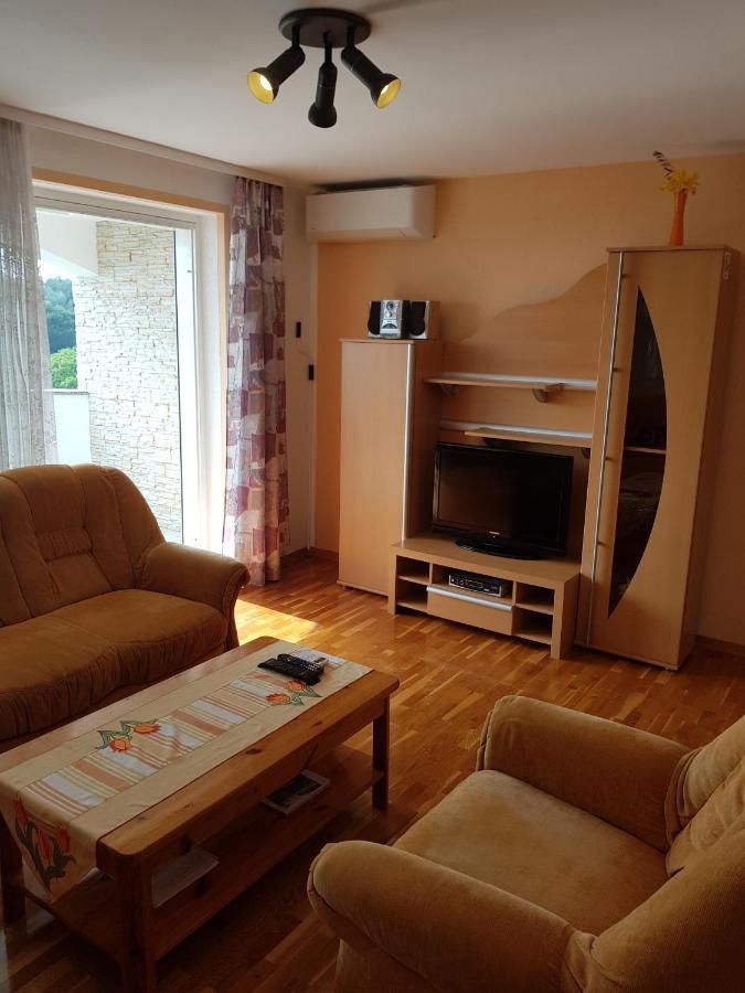 Apartmani Krajnovic Fažana Exteriér fotografie