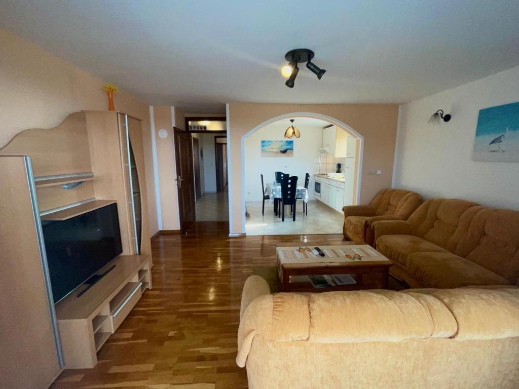 Apartmani Krajnovic Fažana Exteriér fotografie