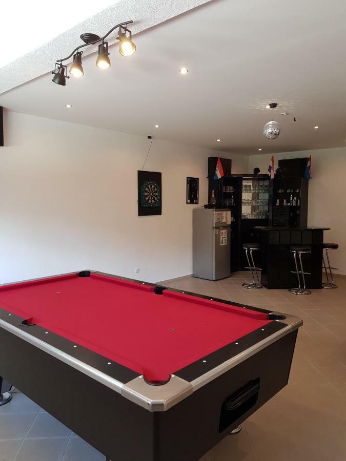 Apartmani Krajnovic Fažana Exteriér fotografie